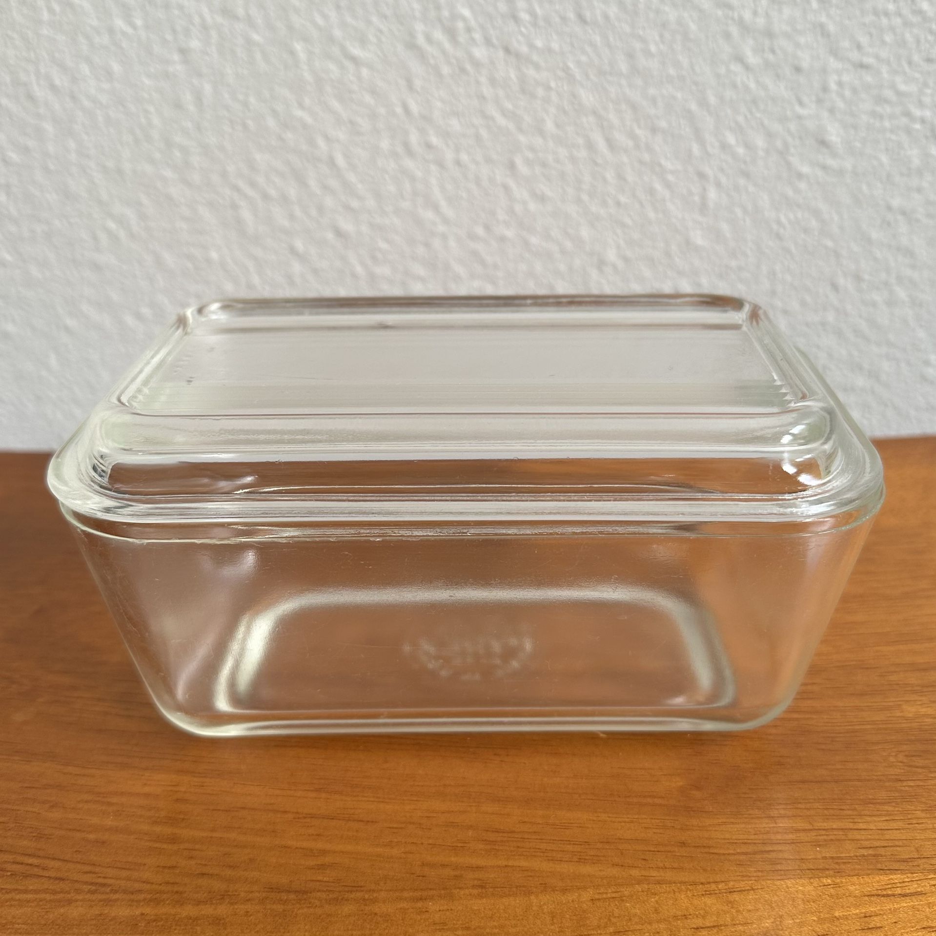 Vintage Pyrex 502-B Refrigerator Dish 750 ml with 502-C Glass Lid Retro Antique