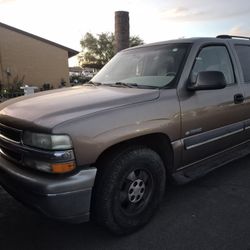 Chevy Tahoe 2003