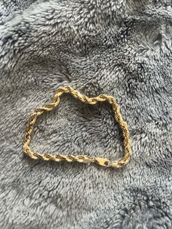 10kt Gold Rope bracelet