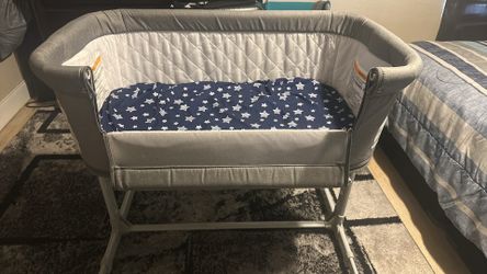 Bedside bassinet