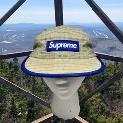 Supreme classic panel beak camp hat cap green blue rim. Size Medium/Large. SS14/SS15. Small discoloration. No flaws.
