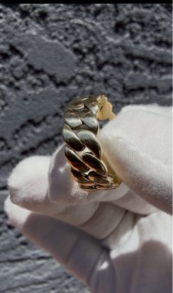 Gold Cuban link ring