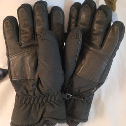 WINTER GLOVES