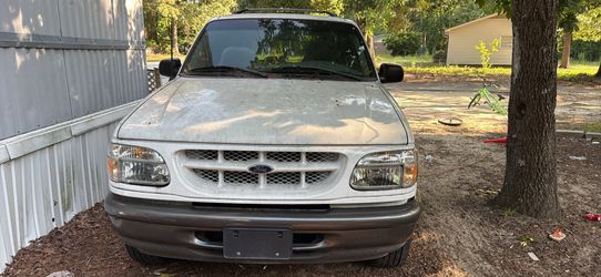 1998 Ford explorer