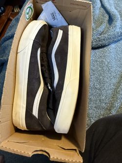 Vans 8.5w/6.5m