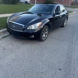 2012 Infiniti M37x