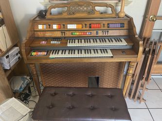 🎹 Thomas “Temptation” Vintage Organ