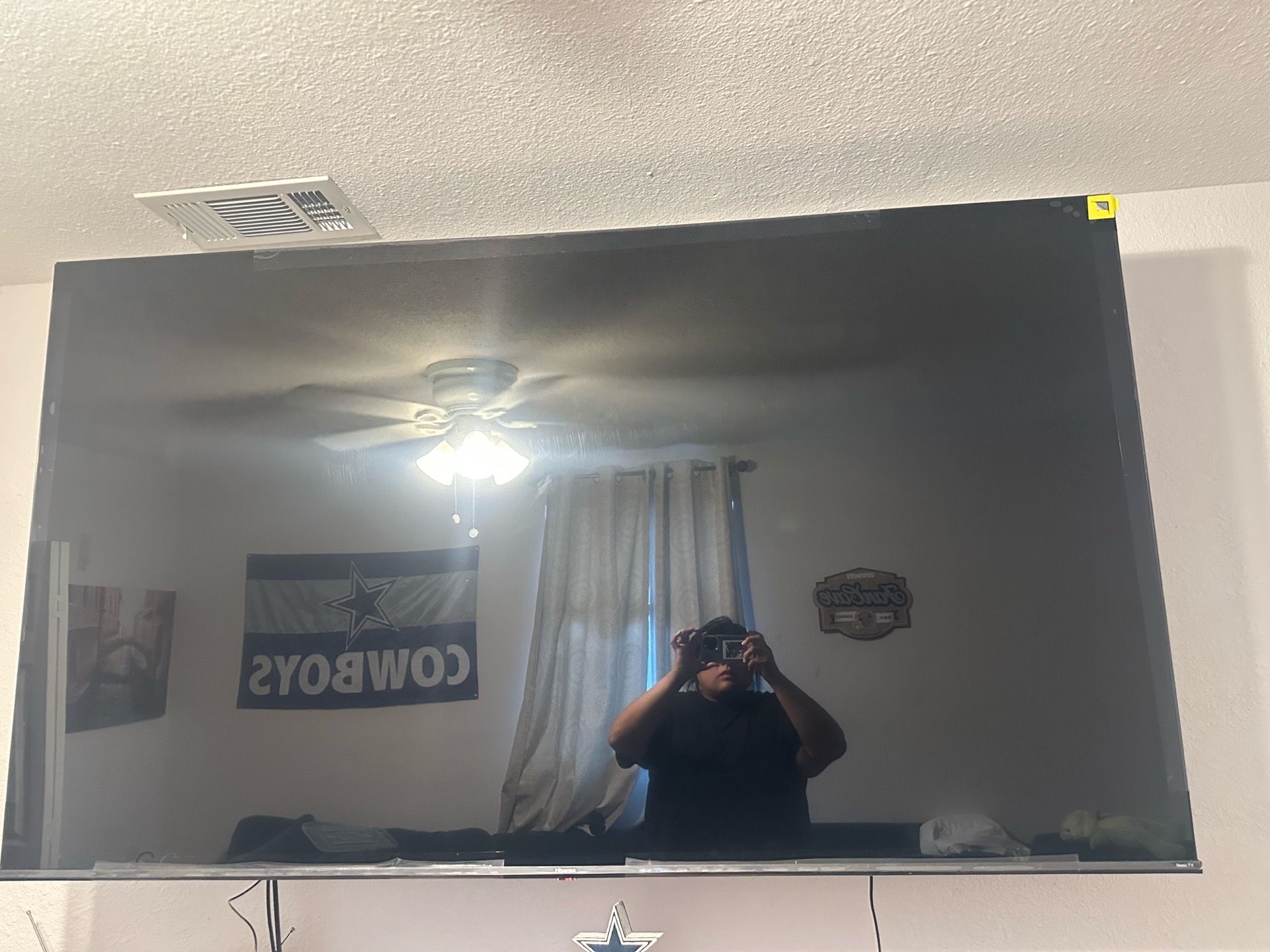 75” Hisense TV