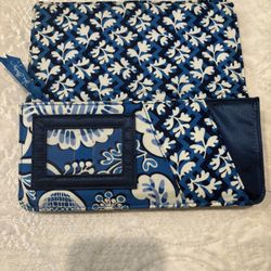 Vera Bradley-Passport Wallet