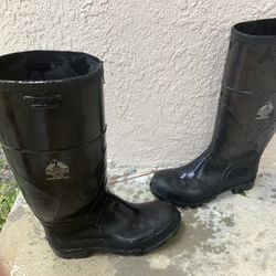 BATA Lineman Steel Toe Size 8 Boots 