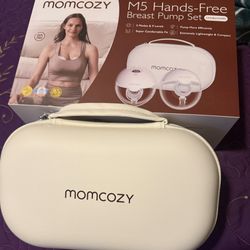 Momcozy  Breast Pump set