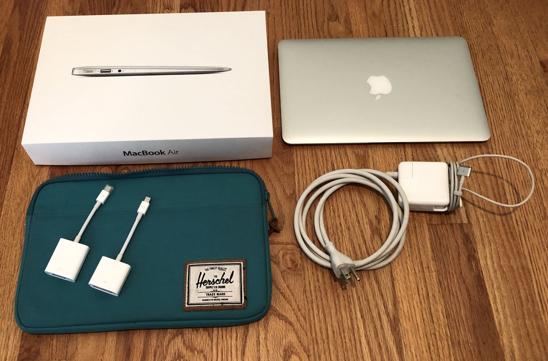 Apple MacBook Air 11.6