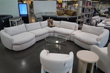 Kuka 6 Piece Sectional