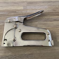 Heavy Duty Staple Gun