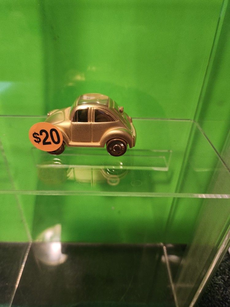 Gold V.w Beetle Desk Clock