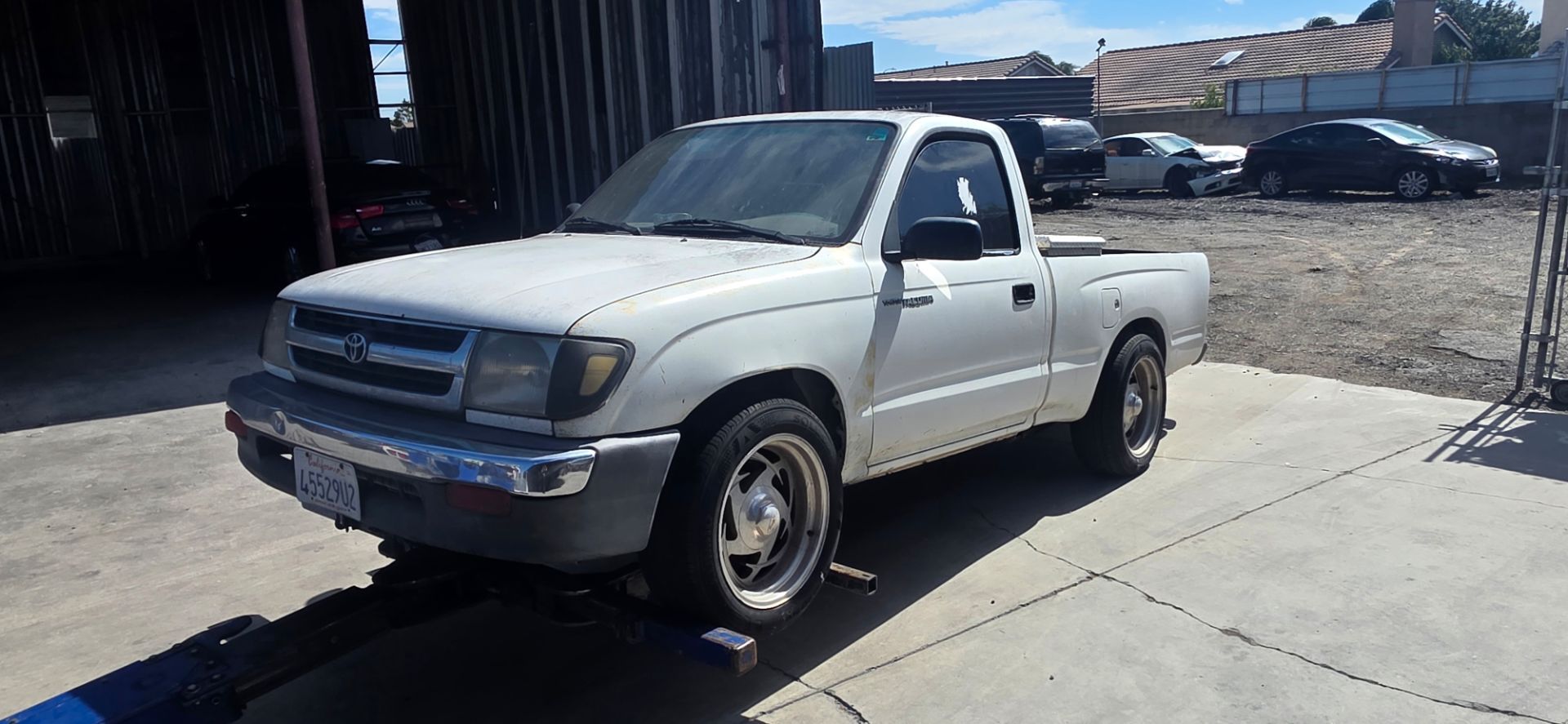 Eagle alloy 17 inch wheels for Sale in Victorville, CA - OfferUp