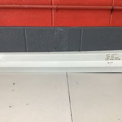 2015-2017 Audi Q3 Right Front Door Molding