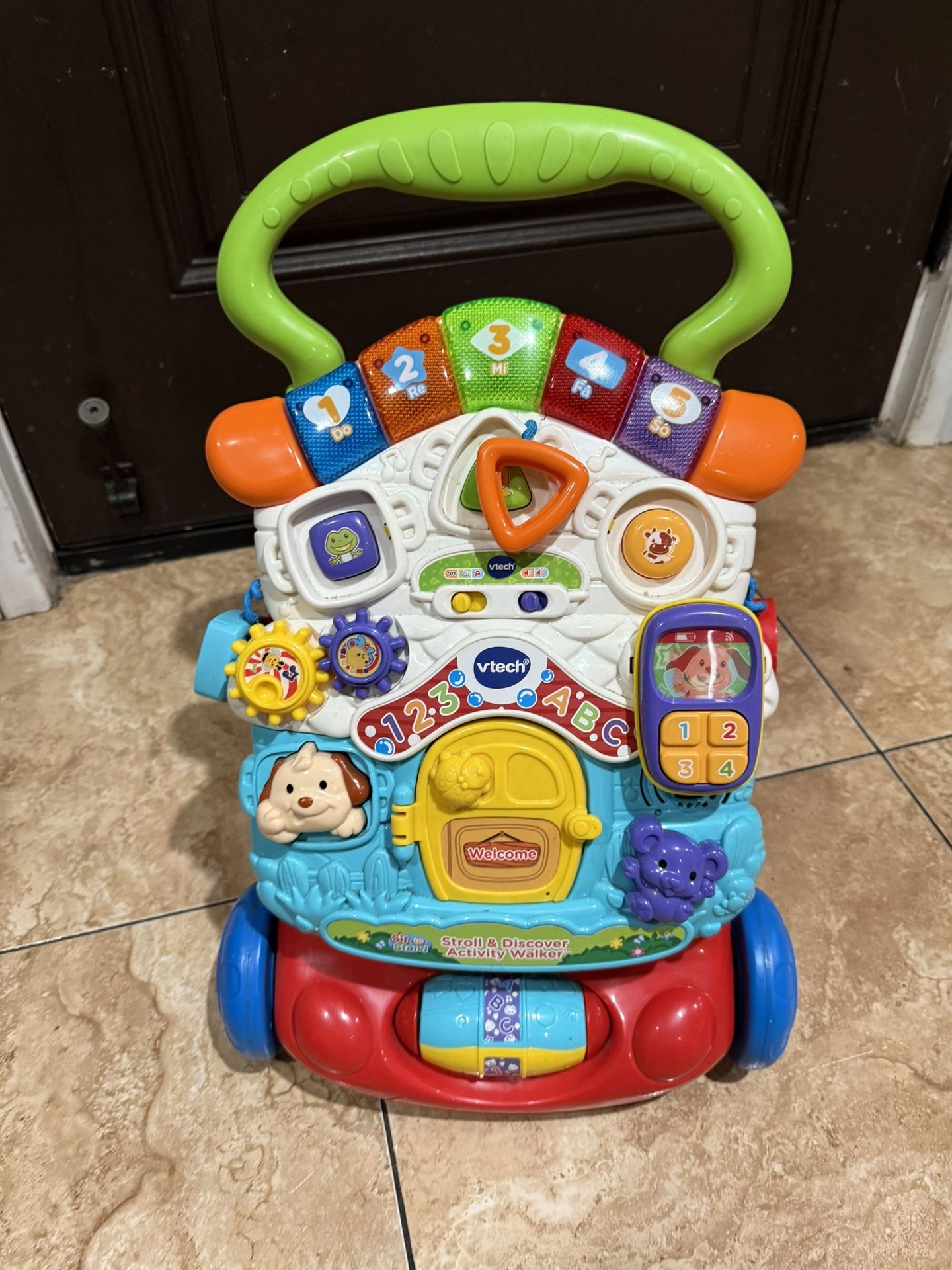 Vtech Scroll & Discover Activity Walker