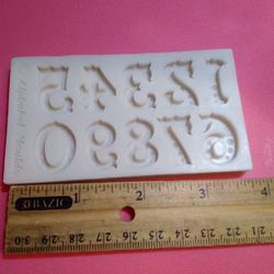 Small Numbers Silicon Mold $5