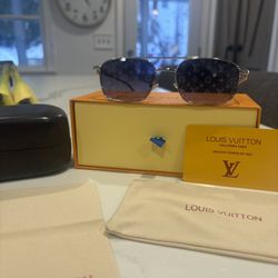 Louis Vuitton Sunglasses 