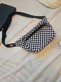 Dckies Fanny Pack