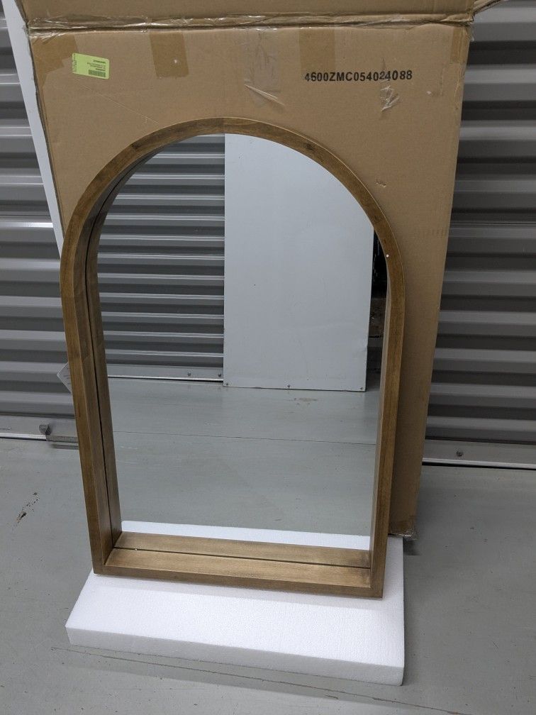 Kate and Laurel Hutton Rustic Arch Mirror, 20 x 30, Natural Rustic, Farmhouse Accent Mirror for Wall