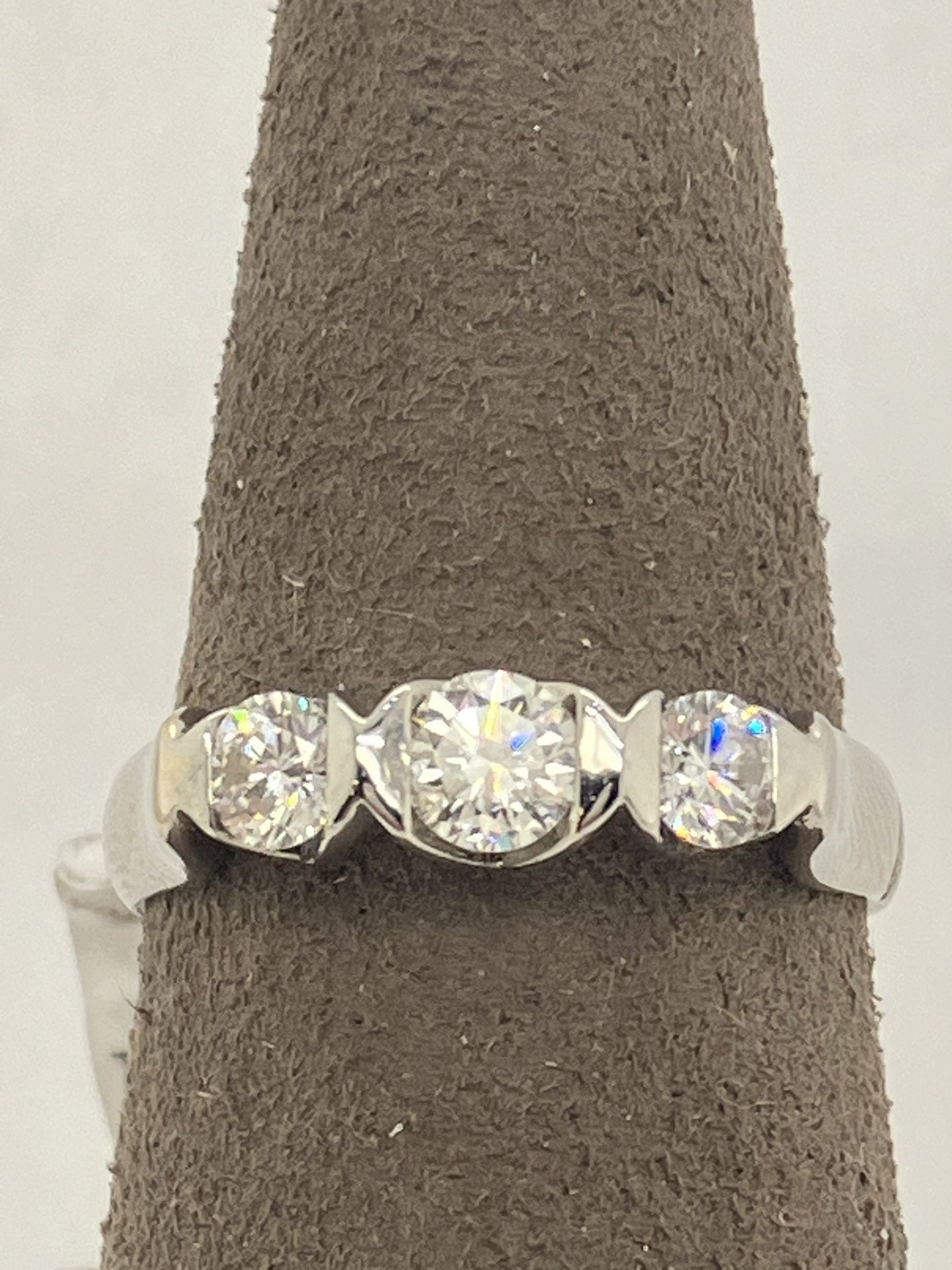 Elegant 14K White Gold Three-Diamond Ladies Band