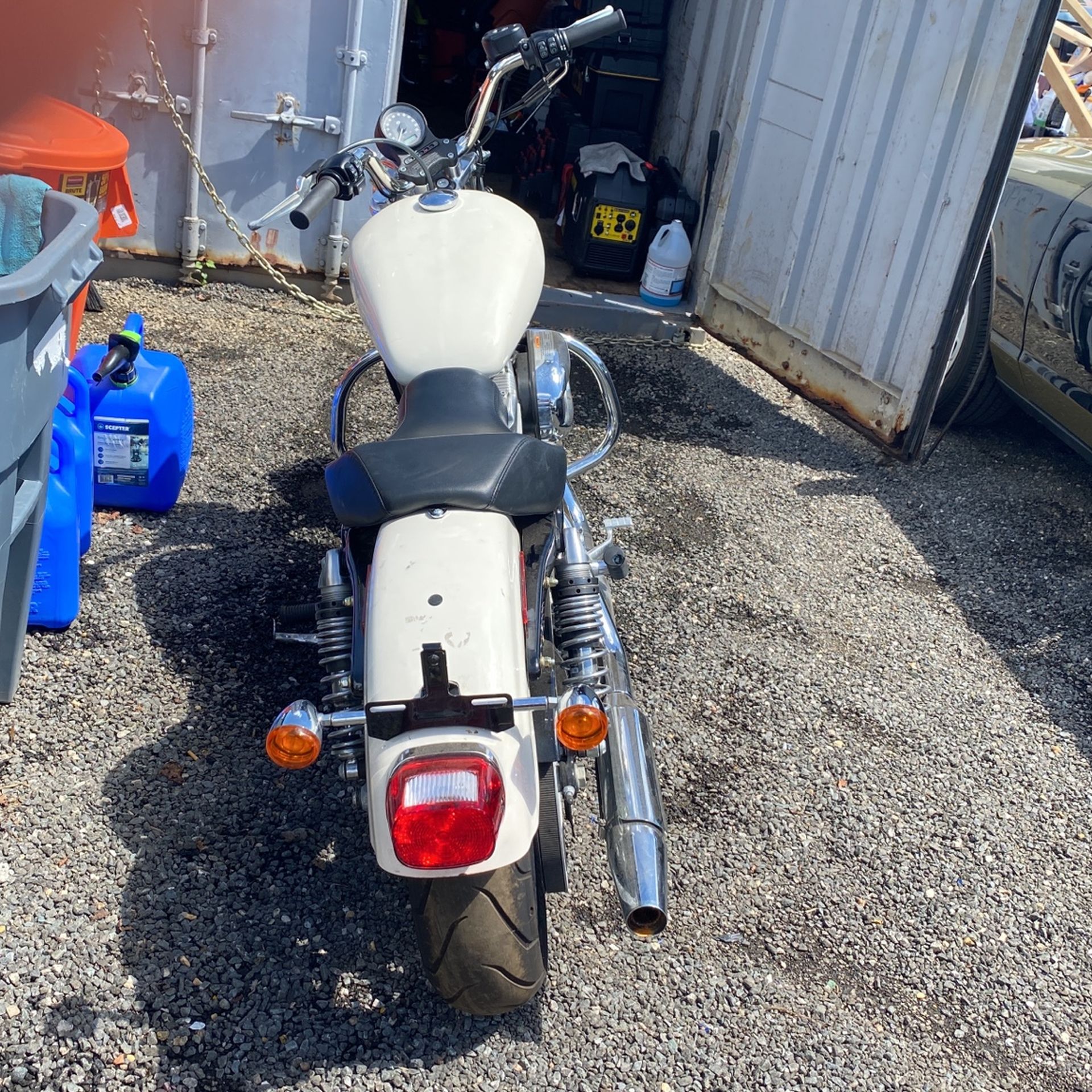 2018 Harley Davidson 883