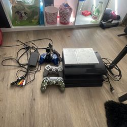 Ps 2, 3, 4 on sell hit me for prices all fully functional and power cords