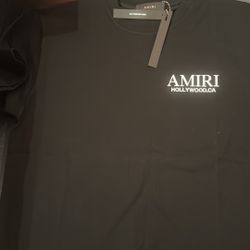 Black and white Amiri streetwear tee