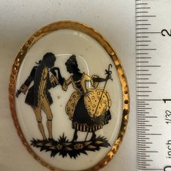 Vintage Cameo Brooch By Countess Fine Bone China Made In England 