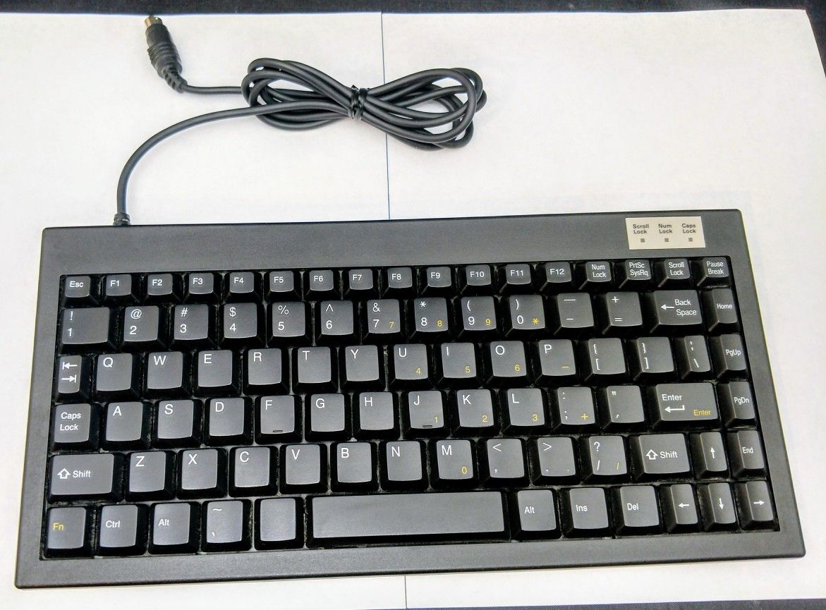 Sejin Electron Mini Keyboard SPR-8630 Computer PS/2 keyboard black w/ feet