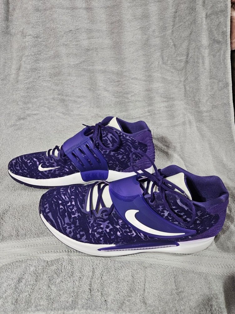 BRAND NEW NIKE KD 14 TB PROMO