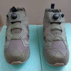 Reebok InstaPump Fury. Size 13 (but fit like a 12). Worn Once. Excellent Condition. Rare Army Green.