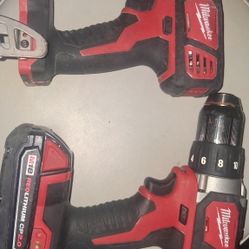 Milwaukee Drill Driver And Impact Set