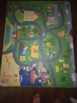Jumbo Peppa Pig Floor Playmat 47×61" includes 2 character vehicles