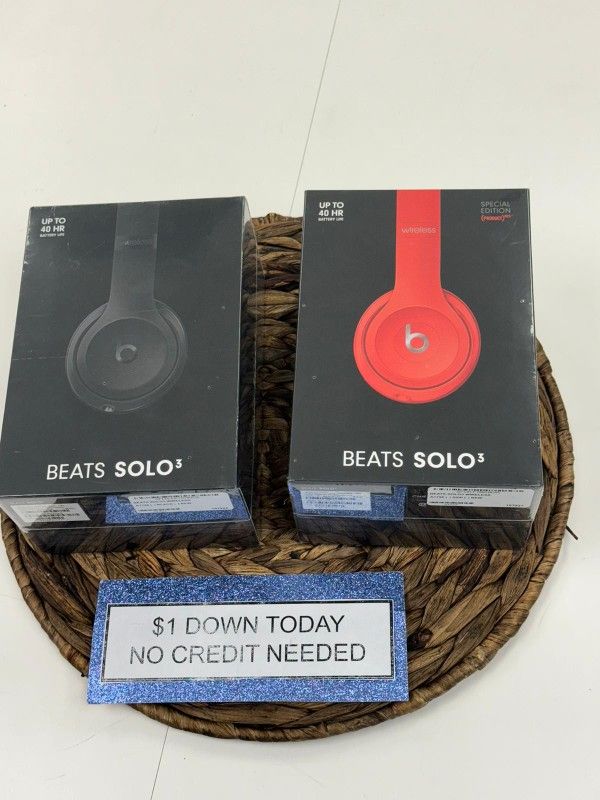 Beats Solo 3 Bluetooth Headphones NEW - Pay $1 Today To Take It Home And Pay The Rest Later! 