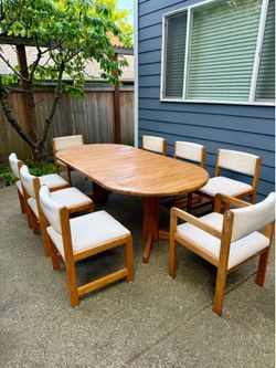 Fully Restored Solid Oak Mid Century Modern Dining Set With 8 Chairs