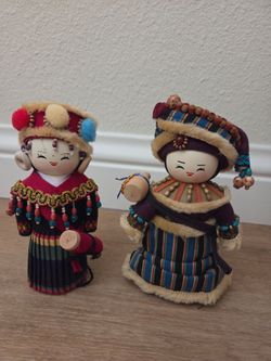 Chinese dolls w/ extra Funko Pop included
