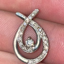 Diamond 10k White Gold Pendant 