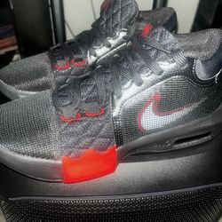 Lebrons sz 7 brand new 