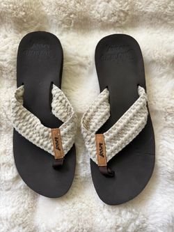 REEF thongs flip flops