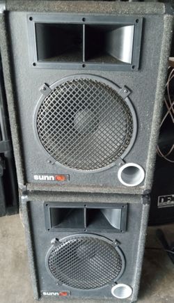 12" professional DJ speakers
