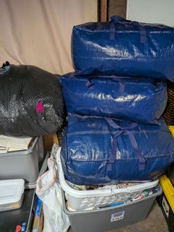 HUGE BULK CLOTHING LOT – MEN'S & WOMEN'S CLOTHES – GARAGE CLEANOUT
