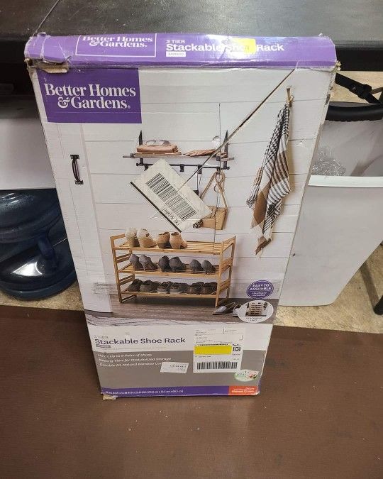 Better Homes and Gardens 3 Tier Stackable Shoe Rack, Bamboo
$11 FIRM