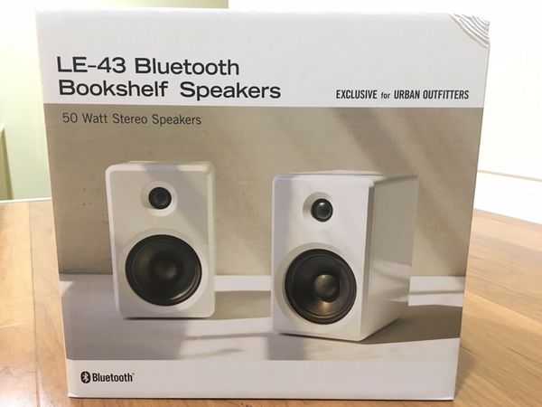 Urban Outfitters Bluetooth Bookshelf Speakers Le 43 Exclusive Nib