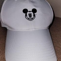 White Nike Legacy91 DISNEY DRY FIT CAP