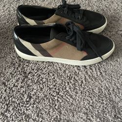 Burberry Shoes