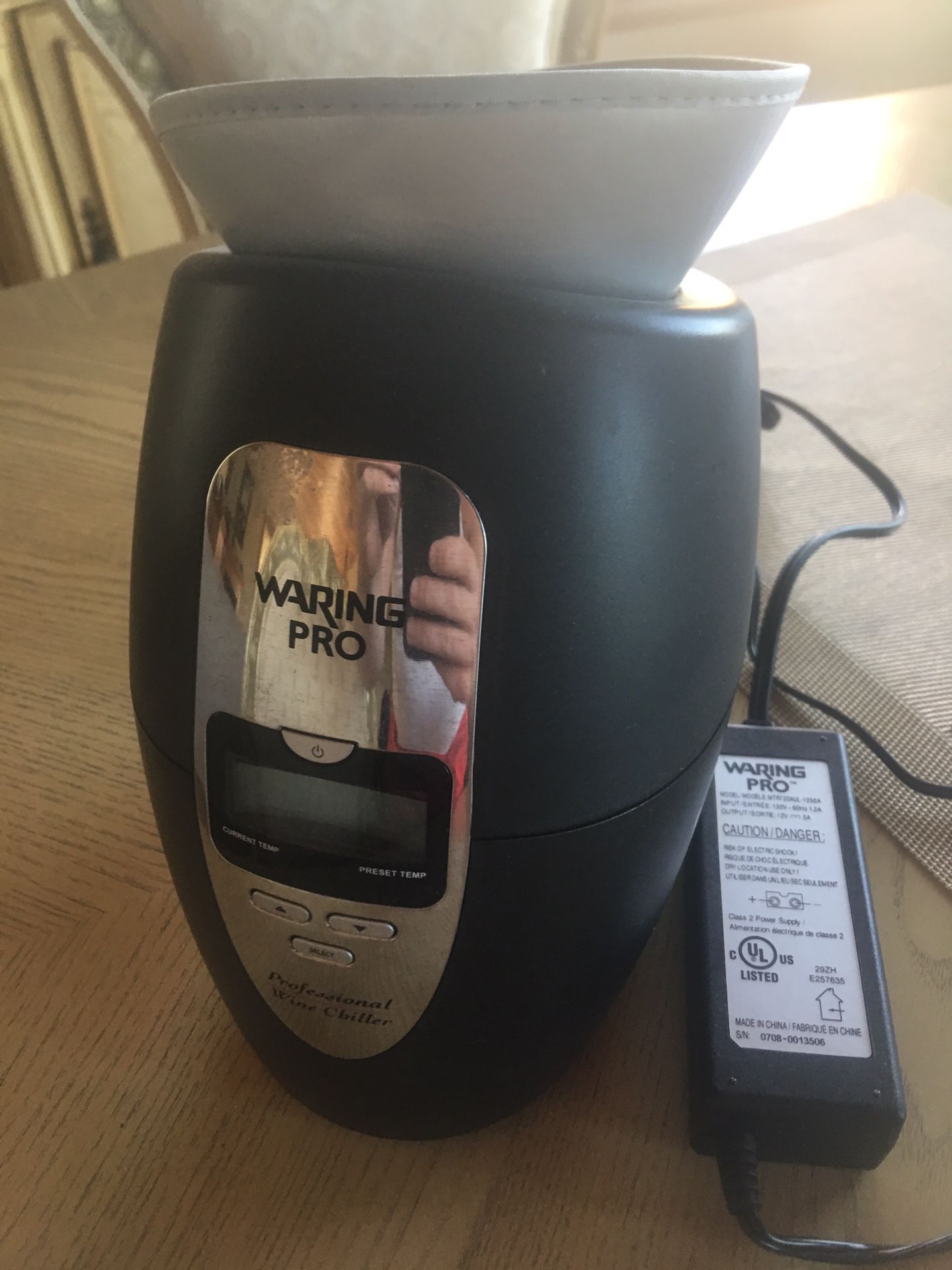 Waring Pro professional wine chiller