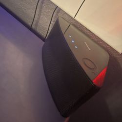 Samsung Bluetooth Speaker (corded)